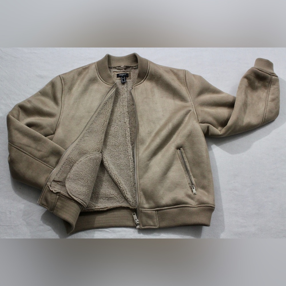 Tan~ Medium ~ Forever 21 mens Bomber jacket